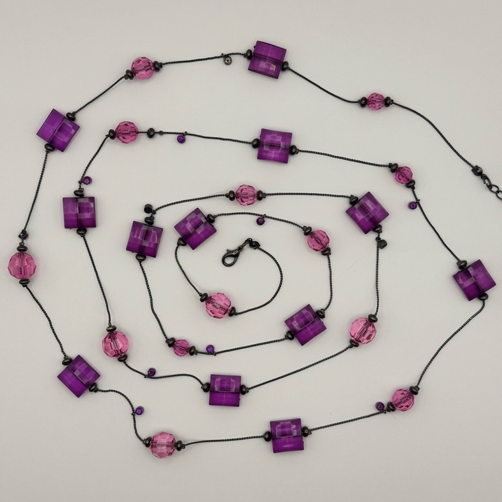 Scatter necklace with gunmetal black strand with purple beads